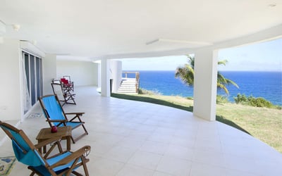Luxury Villa Photo #6