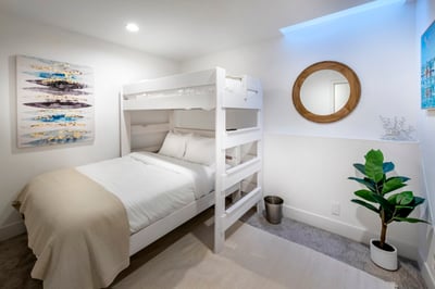 Luxury Villa Photo #47