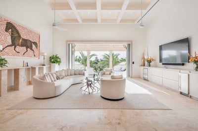 Luxury Villa Photo #54