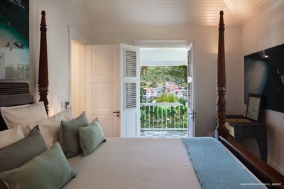 Luxury Villa Photo #31