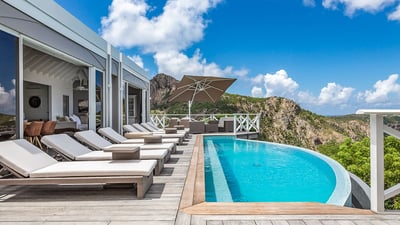 Luxury Villa Photo #2