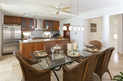 Luxury Villa Photo #14