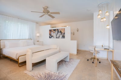 Luxury Villa Photo #53