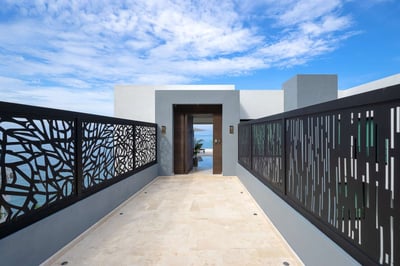 Luxury Villa Photo #43
