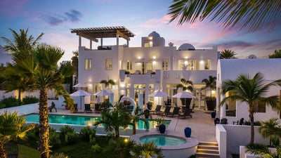 Luxury Villa Photo #2