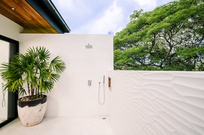 Primary Suite 2 Private Ensuite - Level 2