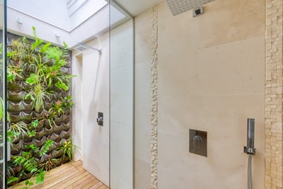 Luxury Villa Photo #39