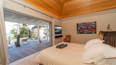 Luxury Villa Photo #72