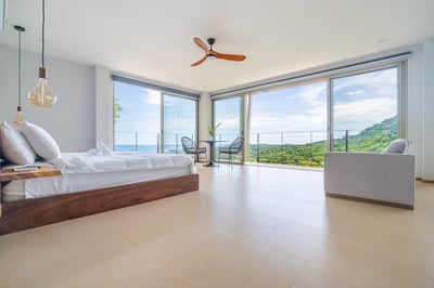 Luxury Villa Photo #54