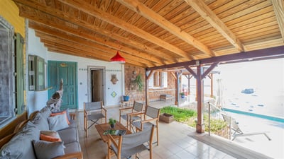 Luxury Villa Photo #15