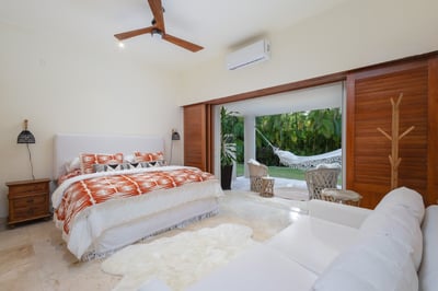 Luxury Villa Photo #54