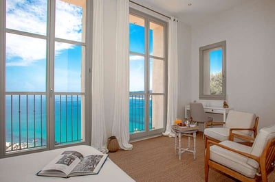 Luxury Villa Photo #27