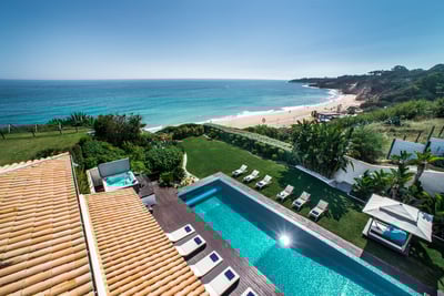 Luxury Villa Photo #13
