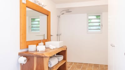 Luxury Villa Photo #41