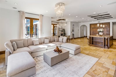 Luxury Villa Photo #34