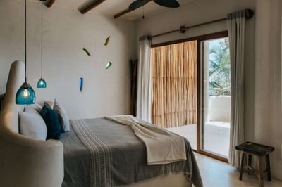 Luxury Villa Photo #20