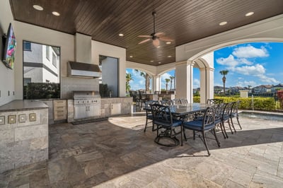 Luxury Villa Photo #9