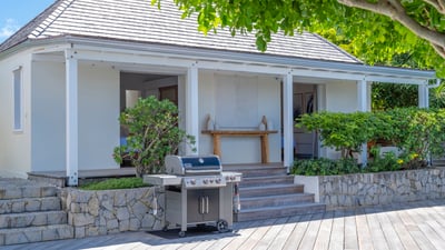 Luxury Villa Photo #19