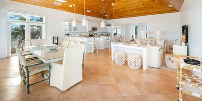 Luxury Villa Photo #24