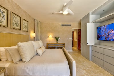 Hacienda 82 - Amazing Golf view Villa
