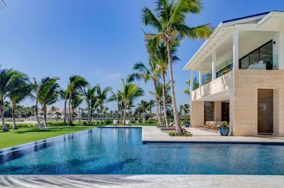 Luxury Villa Photo #5