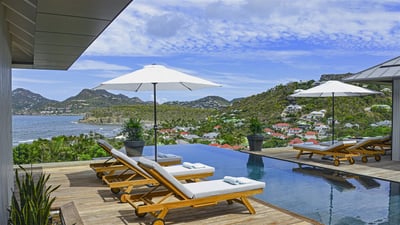 Luxury Villa Photo #9