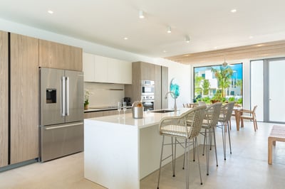 Luxury Villa Photo #5