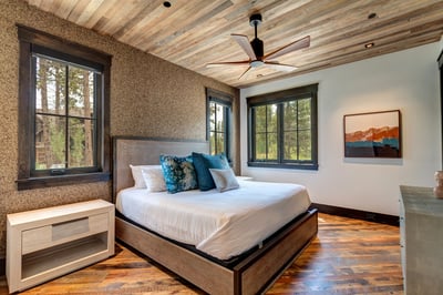Luxury Villa Photo #21