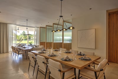 Luxury Villa Photo #21