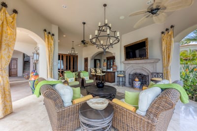 Luxury Villa Photo #19