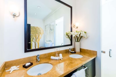 Luxury Villa Photo #16
