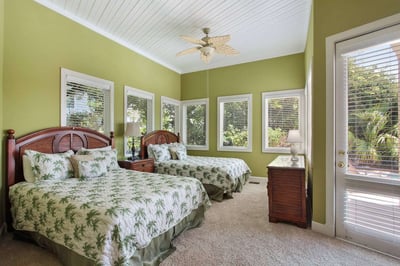Luxury Villa Photo #20