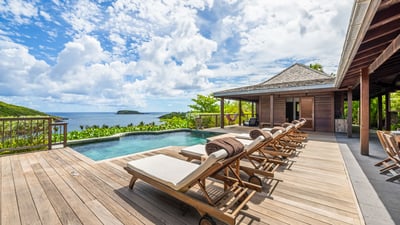 Luxury Villa Photo #5