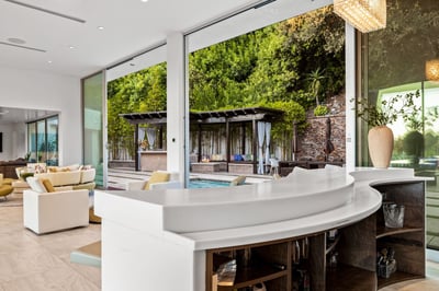 Luxury Villa Photo #16