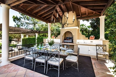 Luxury Villa Photo #9