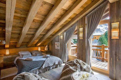 Luxury Villa Photo #14