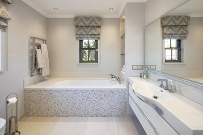 Luxury Villa Photo #22