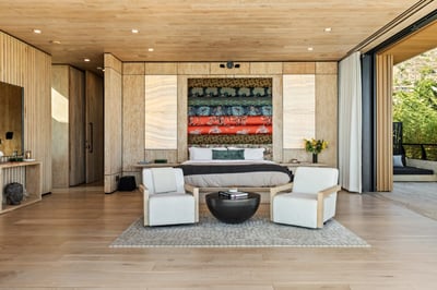 Luxury Villa Photo #36