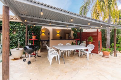 Luxury Villa Photo #4
