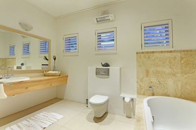 Luxury Villa Photo #17