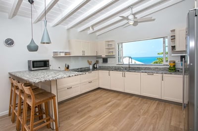 Luxury Villa Photo #8