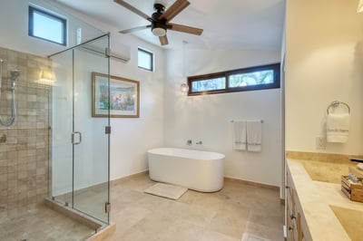 Luxury Villa Photo #48