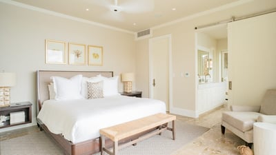 Luxury Villa Photo #7