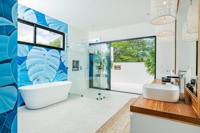 Primary Suite 2 Private Ensuite - Level 2
