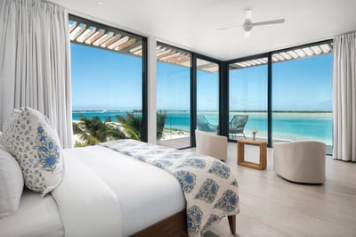 Luxury Villa Photo #36