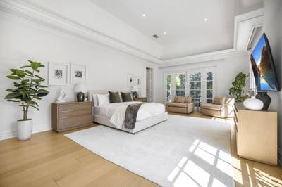Luxury Villa Photo #37