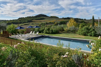 Luxury Villa Photo #2