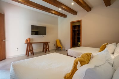 Luxury Villa Photo #53