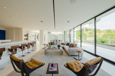 Luxury Villa Photo #22