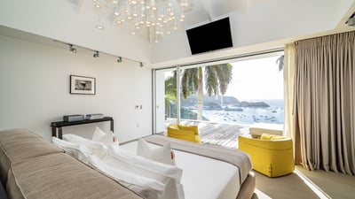 Luxury Villa Photo #39